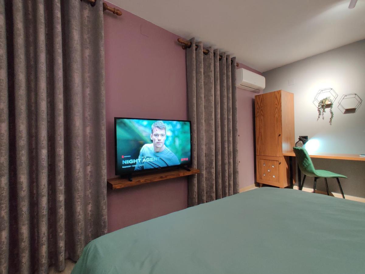 Piro'S Cozy Rooms - City Centre Korce Eksteriør bilde