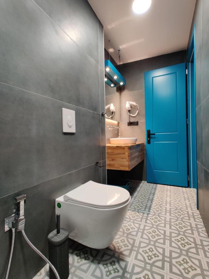 Piro'S Cozy Rooms - City Centre Korce Eksteriør bilde